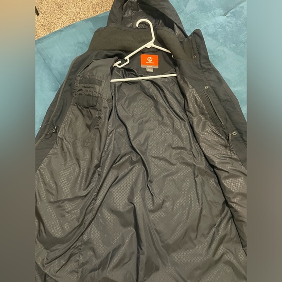 Merrell rain jacket - Picture 8 of 10
